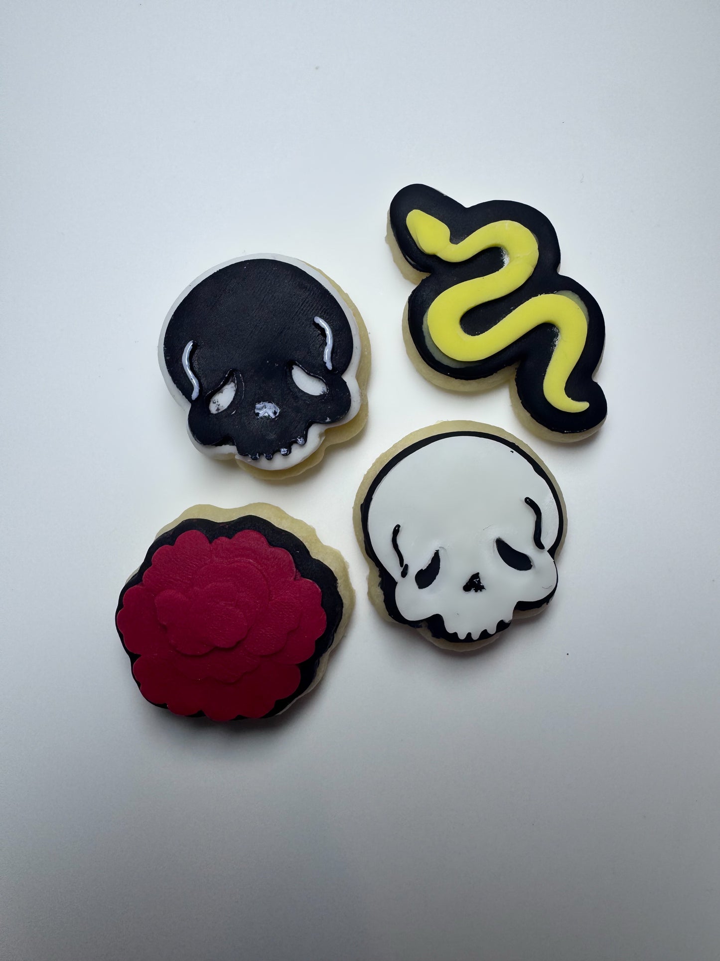 Mini Halloween/ Day of the Dead Skulls